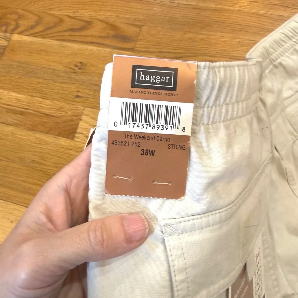 Haggar Mens The Weekend Cargo Shorts 38W String Beige 9 Inseam Cotton 453521 252